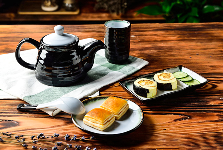 The owner of a Chinese restaurant in Singapore has already purchased this black and white ceramic tableware in large quantities