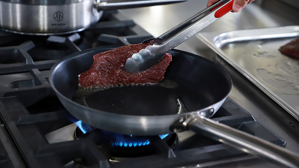 How Kitchenware Choices Affect Efficiency in Hotel and Restaurant Kitchens