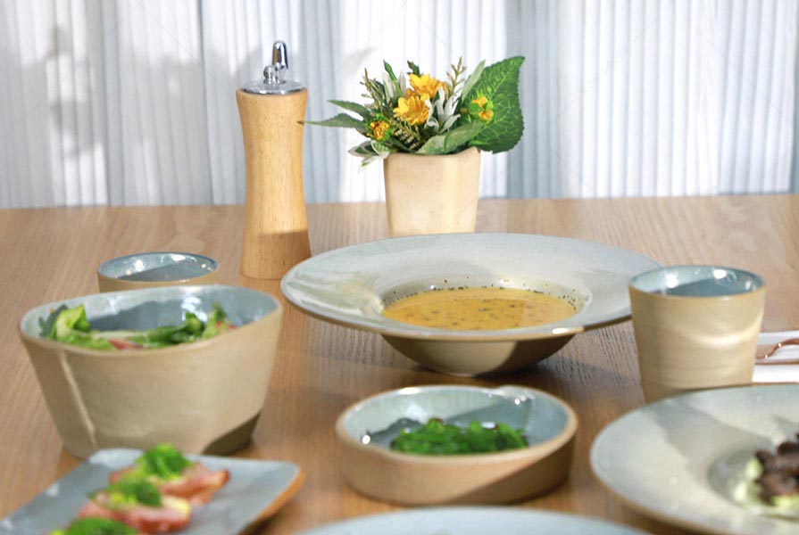 One of the most fantastic colours in terracotta tableware: Fantasy Orchid