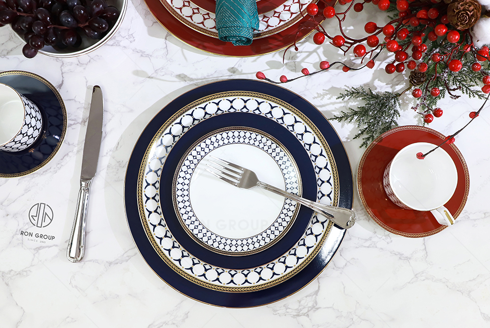 How to Use Tableware Colors to Influence Customer Appetite